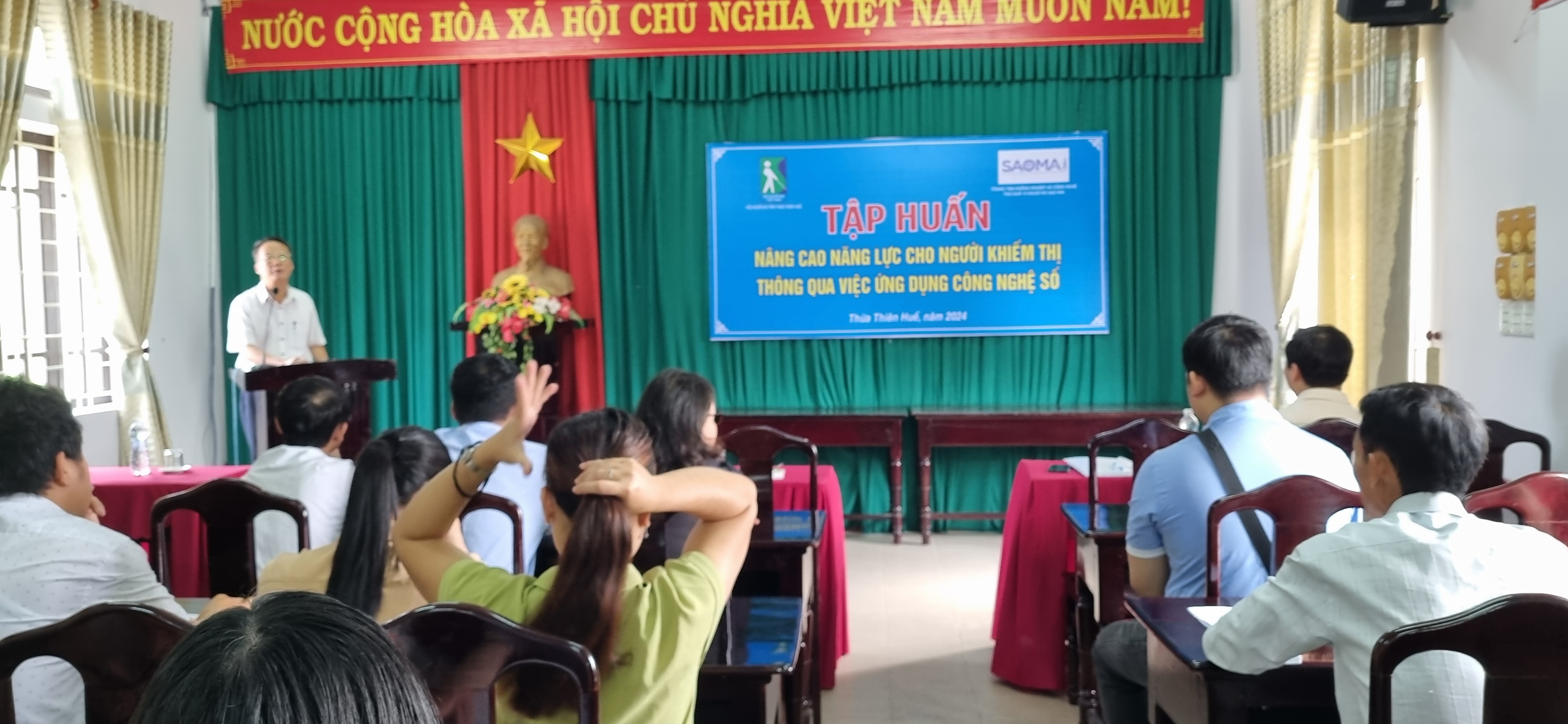 Tập huấn nâng cao kiến thức tin học cho cán bộ, hội viên tại Thừa Thiên Huế 