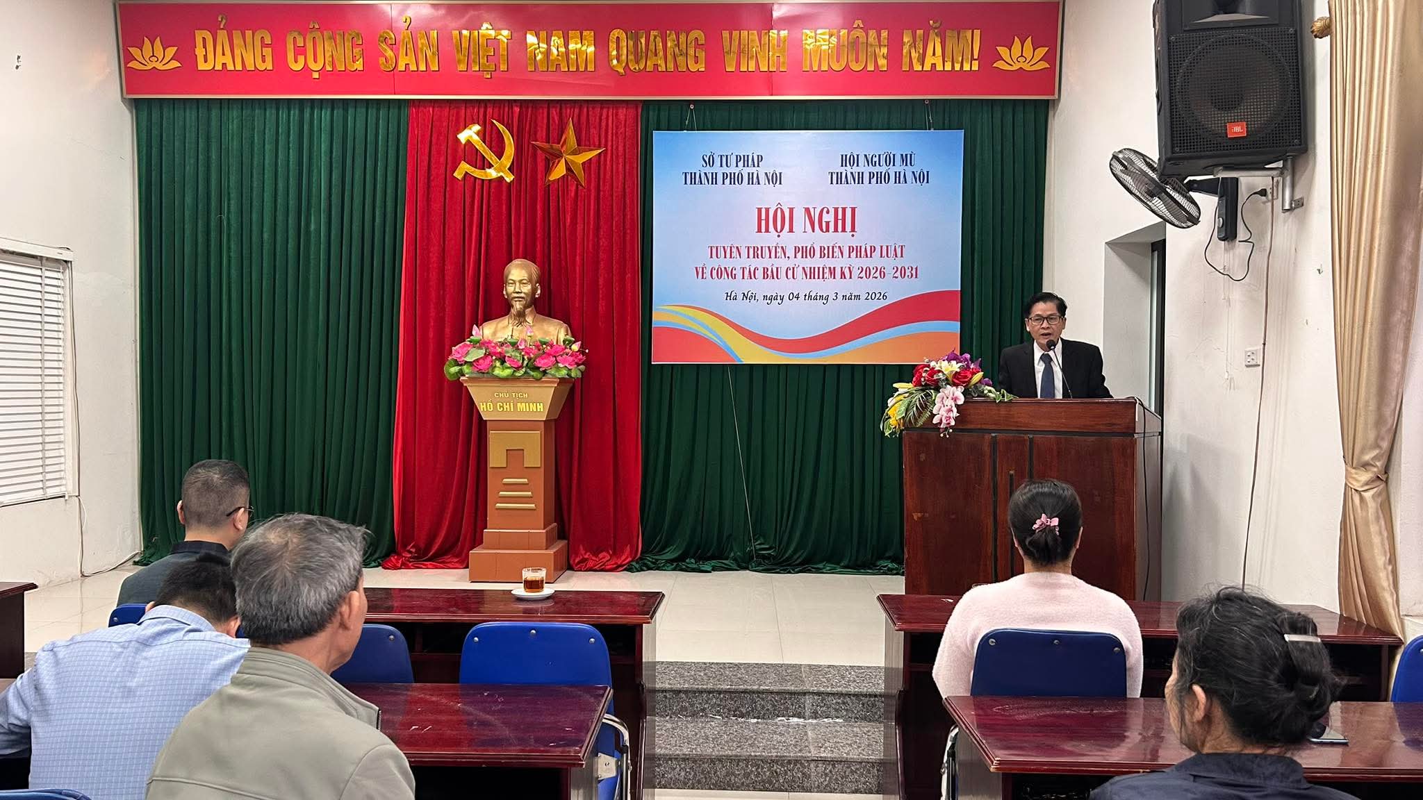 Hình ảnh: Thành hội Hà Nội: Tuyên truyền pháp luật về bầu cử cho cán bộ, hội viên người khiếm thị