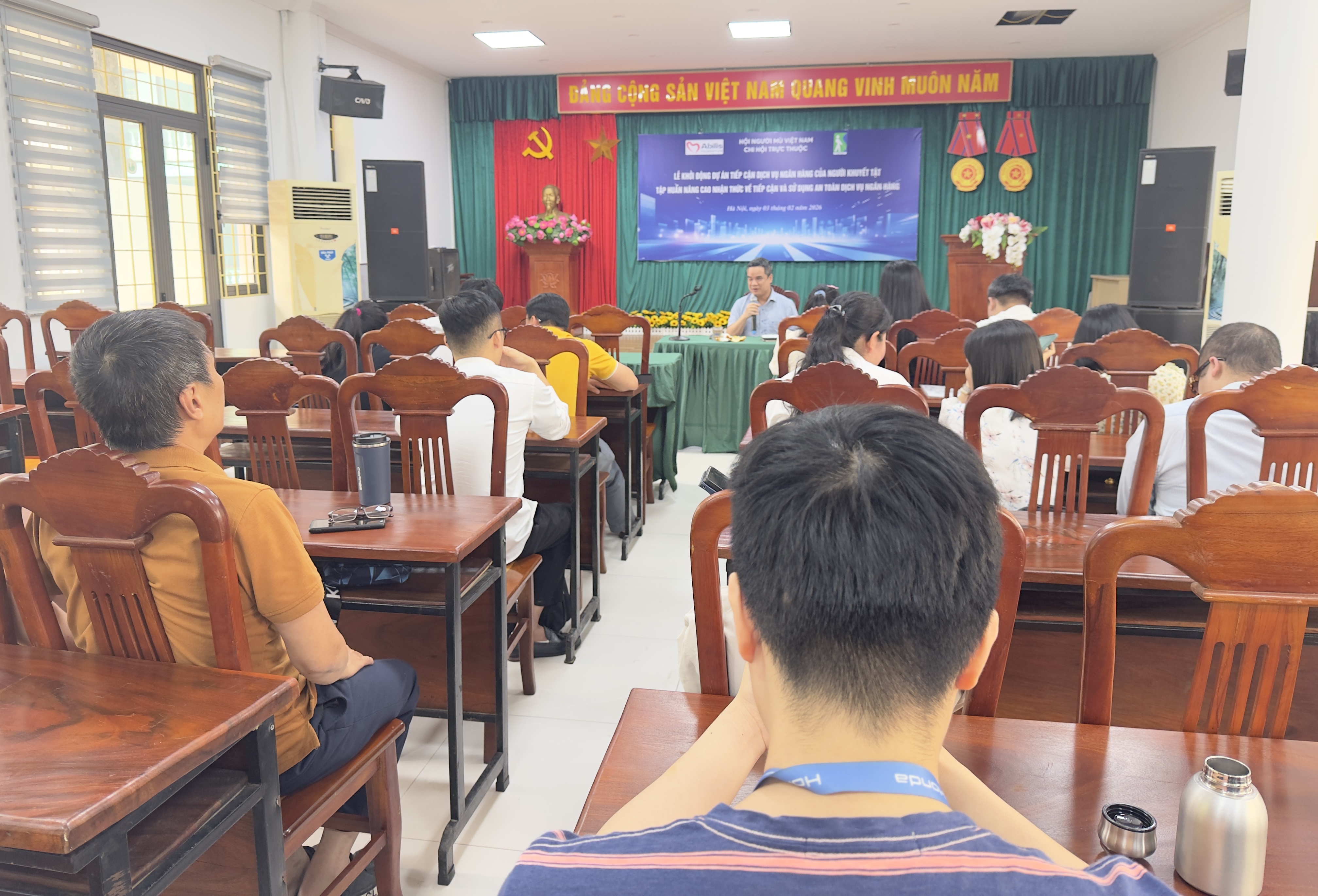 Tập huấn Tiếp cận dịch vụ ngân hàng cho người khiếm thị