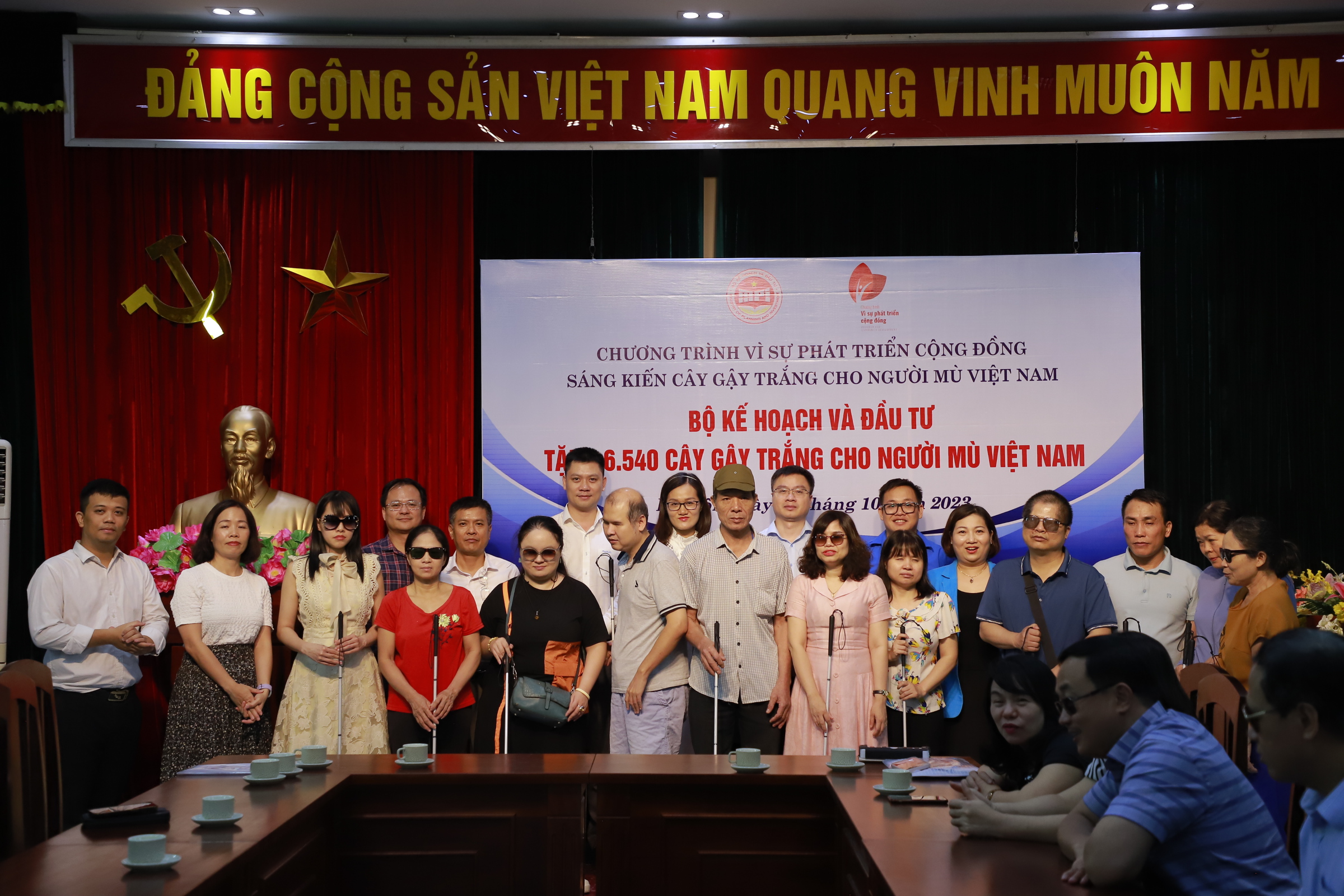 Hình ảnh: Ngày Quốc tế Cây gậy trắng năm 2026: “Hãy nhìn nhận con người, đừng nhìn vào những hạn chế”